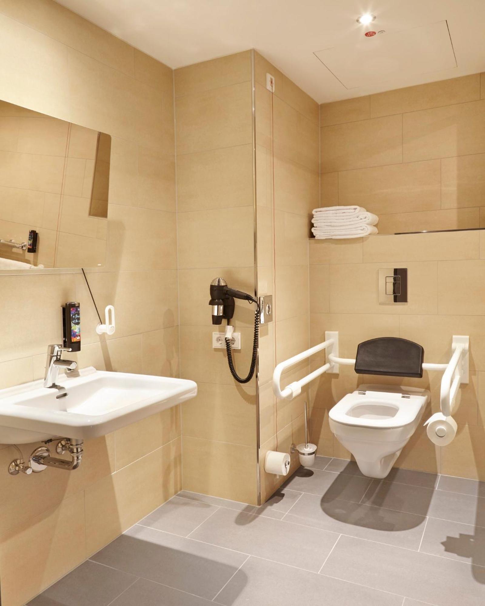 Holiday Inn - The Niu, Air Frankfurt Messe By Ihg Франкфурт-на-Майне Экстерьер фото